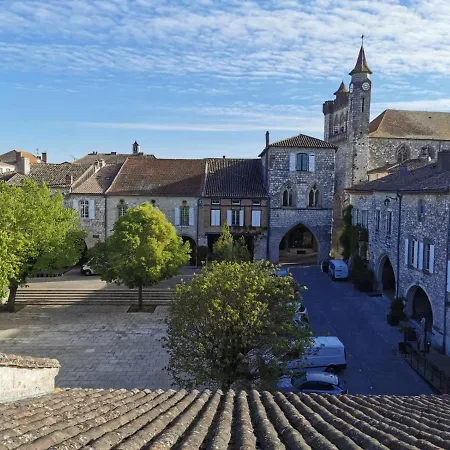 Maison De Charme Spacieuse, Terrasse Et Vue Sur La Place Lejlighed *
