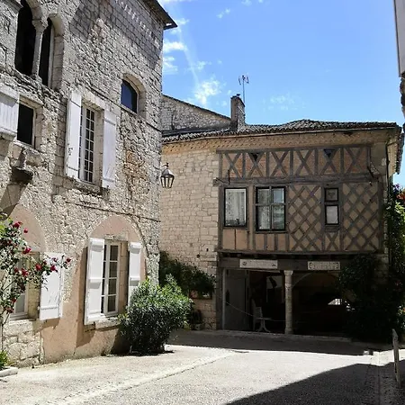Maison De Charme Spacieuse, Terrasse Et Vue Sur La Place * Monflanquin